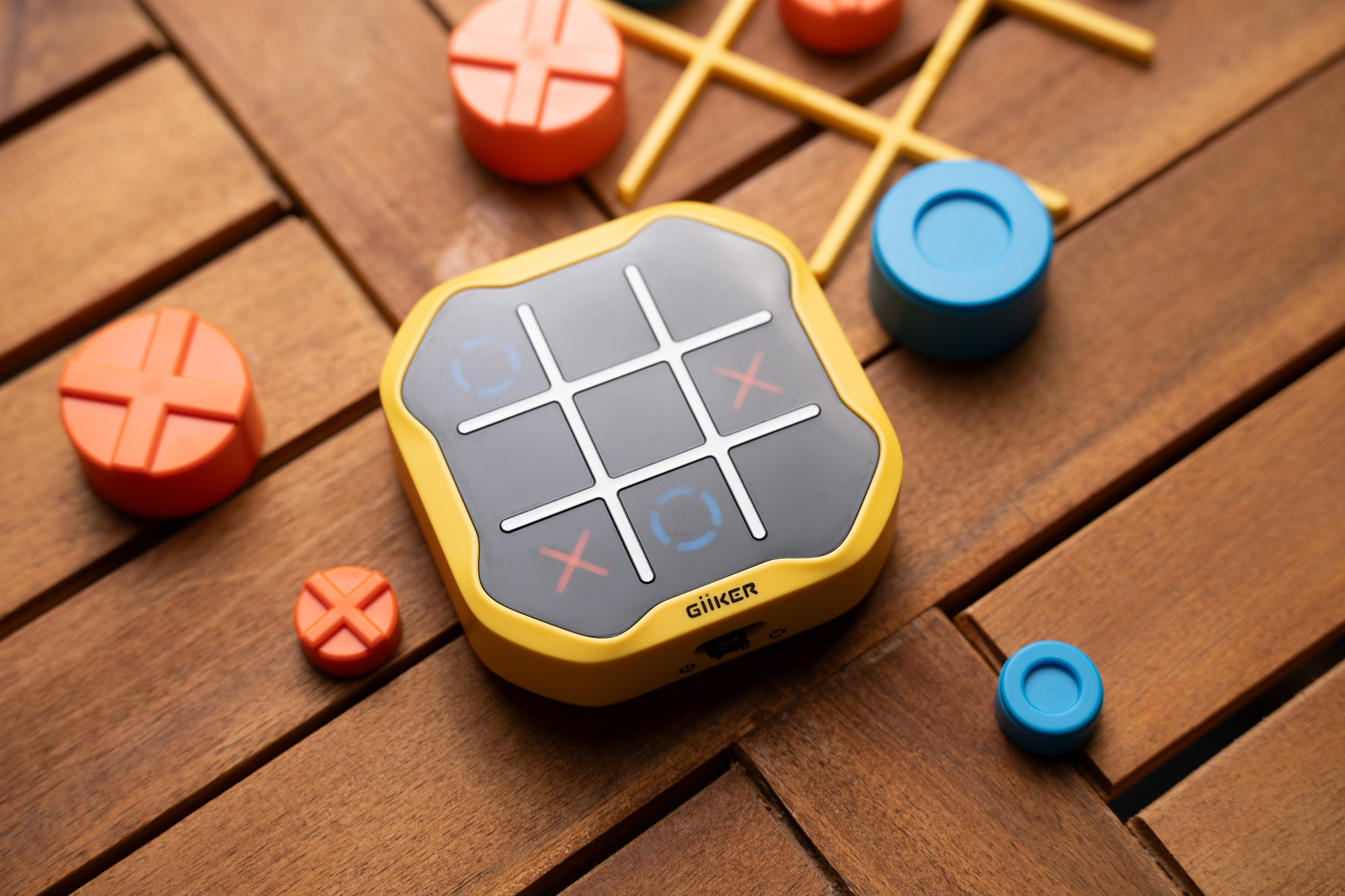 Tic-Tac-Toe Bolt