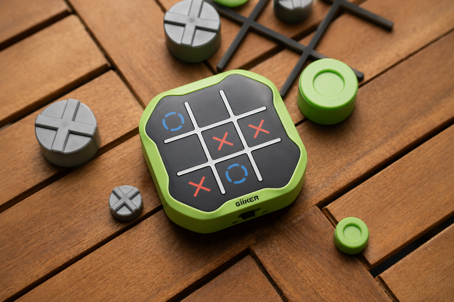 Tic-Tac-Toe Bolt