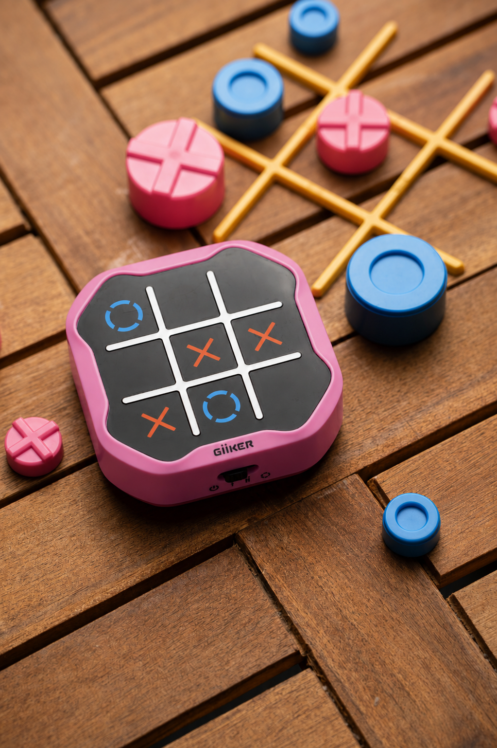 Tic-Tac-Toe Bolt